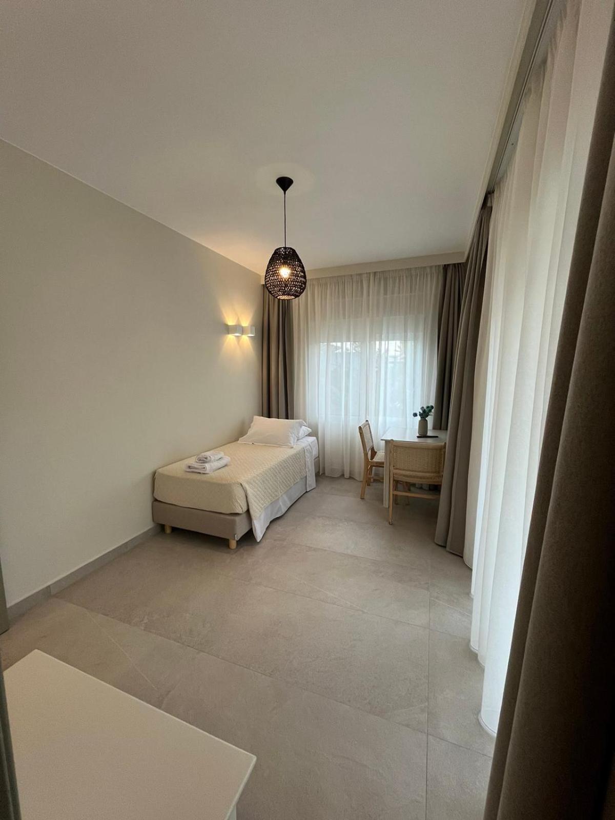 Mediterranean Sea Top Floor Palaiochora Exterior photo